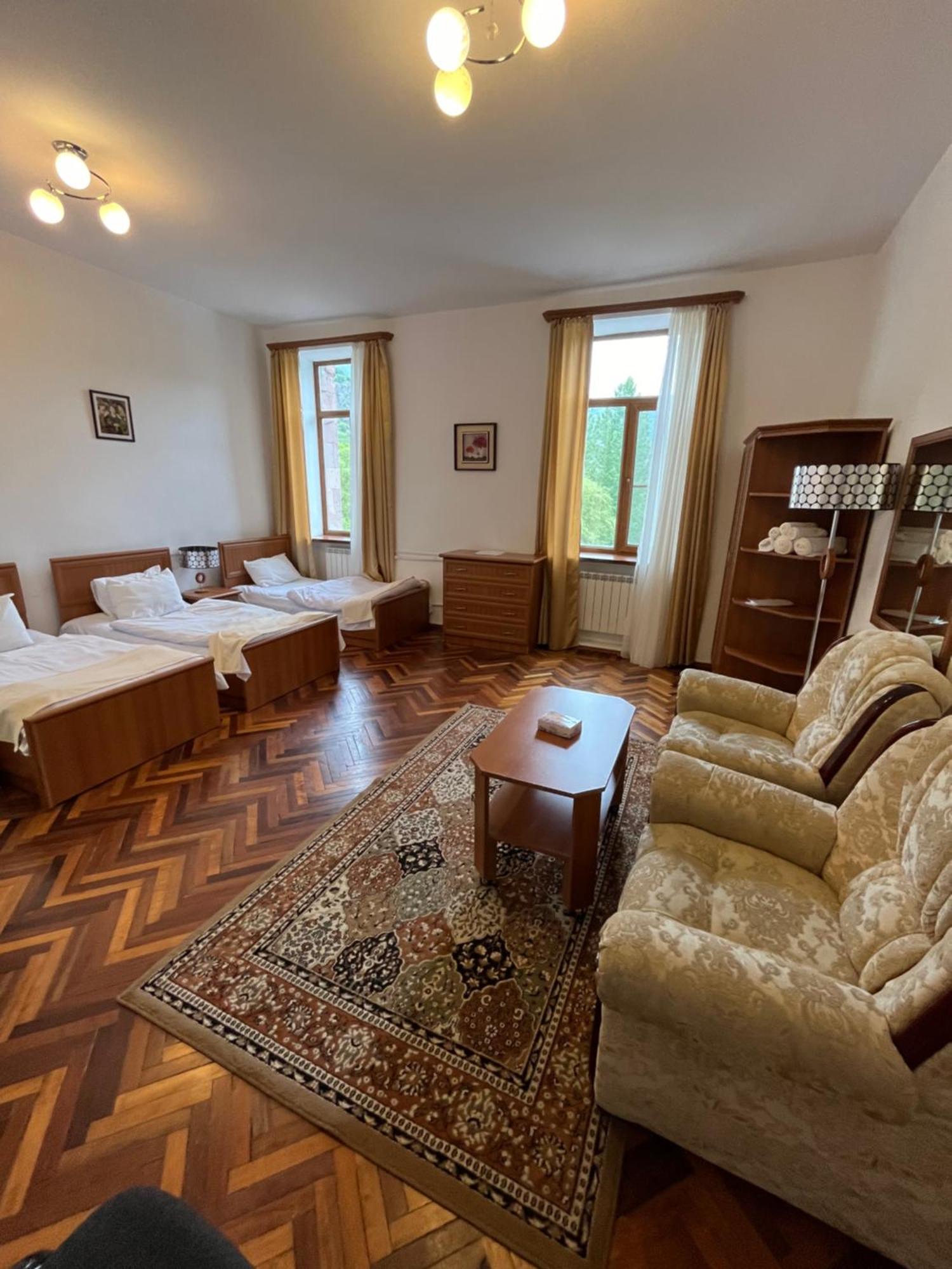 Diligence Hotel & Restaurant Dilijan Ngoại thất bức ảnh