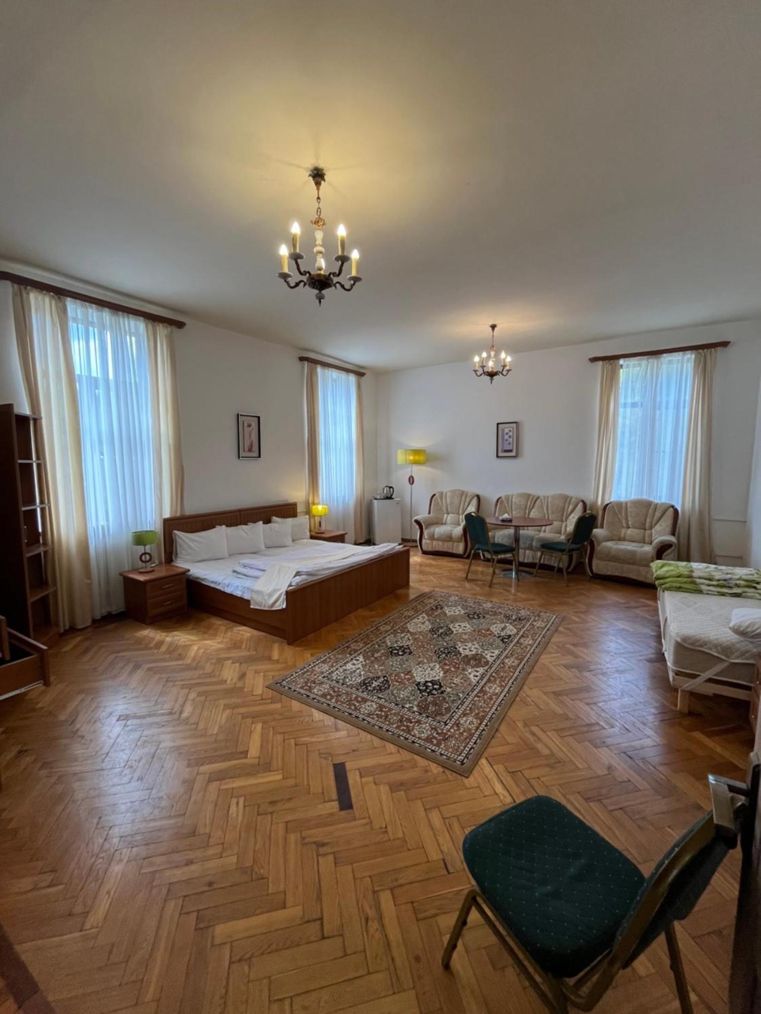 Diligence Hotel & Restaurant Dilijan Ngoại thất bức ảnh